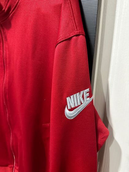 เสื้อวอร์มสีแดง แบรนด์ Nike vintage  รูปที่ 6