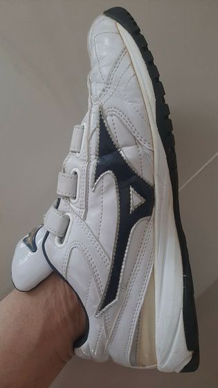 รองเท้า Mizuno Baseball สีขาวโลโก้น้ำเงิน size 42.5​ ความยาว  27​ ซม. รูปที่ 15