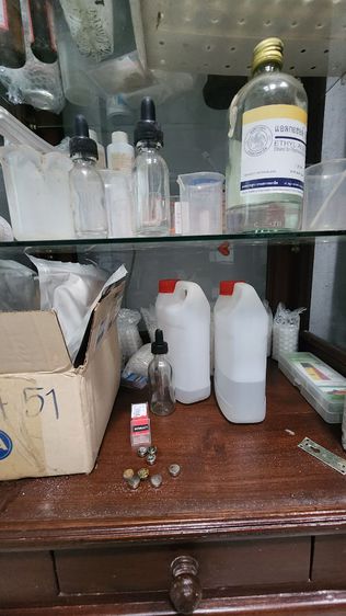 ( ขายยกเช็ทของทั้งหมดในตู้ ) อุปกรณ์ทำสบู่ ผงทำสบู่เหลว ผงวิทยาศาสตร์ ชุดผสมตัวสบู่ ครบชุด  รูปที่ 9