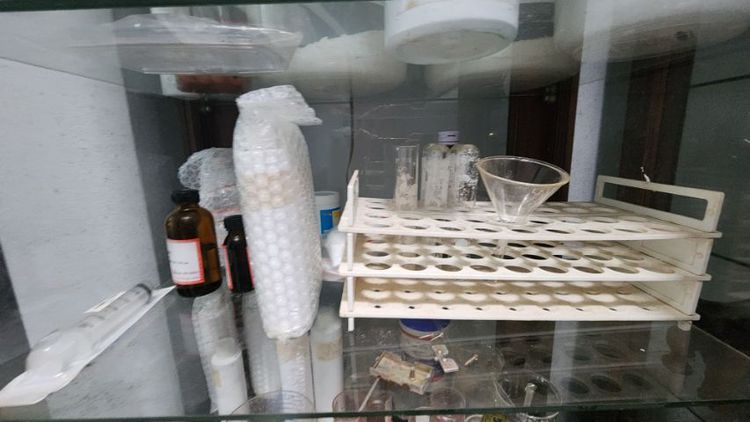 ( ขายยกเช็ทของทั้งหมดในตู้ ) อุปกรณ์ทำสบู่ ผงทำสบู่เหลว ผงวิทยาศาสตร์ ชุดผสมตัวสบู่ ครบชุด  รูปที่ 13