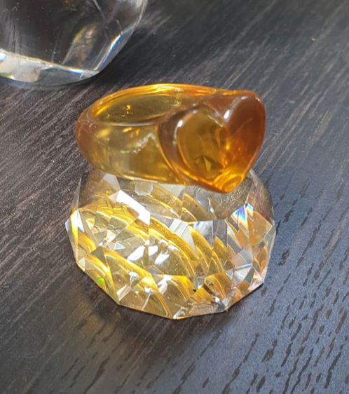 แหวนอำพันพม่าแท้ รูปที่ 7