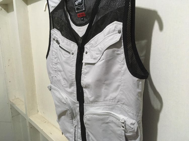 เสื้อกั๊ก(แจ็คเก็ตแขนกุด) แบรนด์ FieldCore สีขาวกับดำ รูปที่ 5