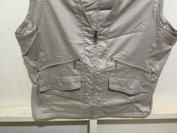 เสื้อกั๊ก(แจ็คเก็ตแขนกุด) แบรนด์ SIMPLE LIFE สีเทา รูปที่ 4