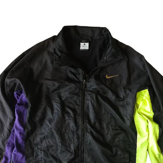 เสื้อแจ็คเก็ตผ้าร่ม Nike ไซส์L รูปที่ 4