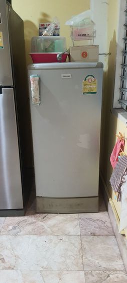 Electrolux ตู้เย็น 1 ประตู ขายตู้เย็น 6.1คิว สภาพปกติ ใช้งานได้สมบูรณ์