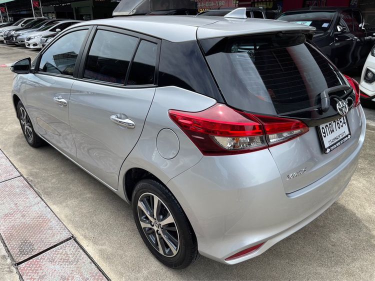 Toyota Yaris 2019 1.2 High Sedan เบนซิน เกียร์อัตโนมัติ เทา รูปที่ 3