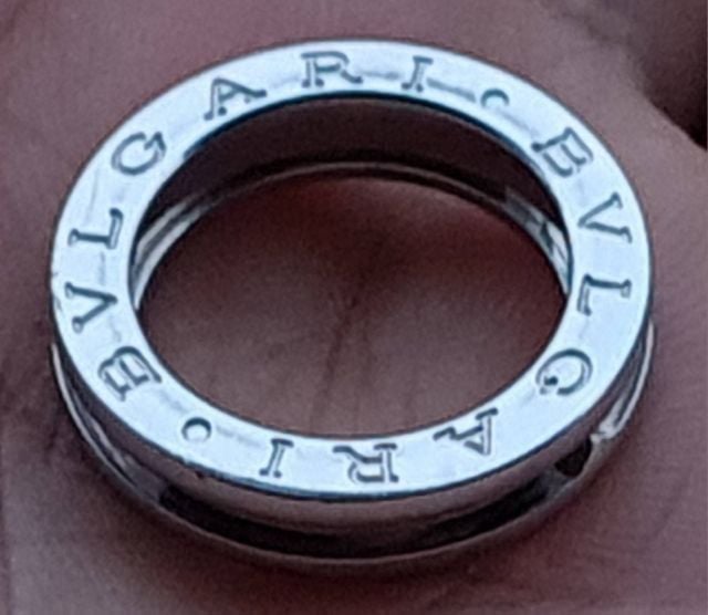 แหวนทองคำขาว 18KT750 ยี่ห้อดัง BVLGARI แท้ๆ จากอิตาลี สภาพสวยหายาก