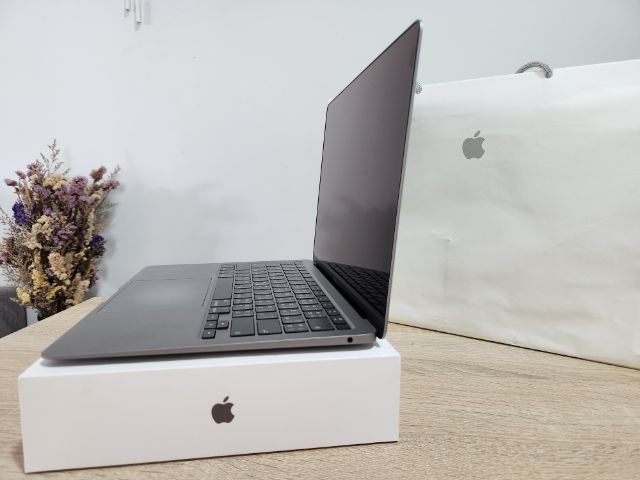 Apple แมค โอเอส 8 กิกะไบต์ USB ไม่ใช่ MacBook air Ratina 13" 2020