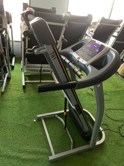 ลู่วิ่งไฟฟ้า Tempo Treadmill รุ่น T81 มือสอง   รูปที่ 7