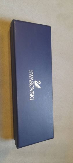 ปากกาคริสตัล Swarovski สีดำ-เทา ของใหม่ มือ 1 ยังไม่ได้ใช้งาน ไร้รอย พร้อมกล่อง รูปที่ 2