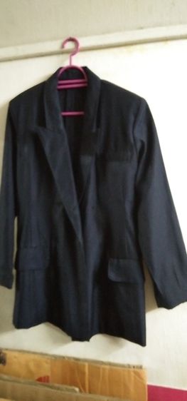 🎀 เสื้อสูทแขนยาว สีดำ และ สีน้ำเงินกรมท่า สำหรับผู้หญิง ไซส์ M (30-32) ของใหม่ มือหนึ่ง สภาพดี จำนวน 2 ตัว ราคา 1,500 บาท รูปที่ 2