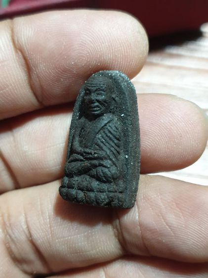 หลวงปู่ทวด สก.พิมพ์พระรอด เนื้อว่าน(คลุกรัก) ปี2544 วัดห้วยมงคล มวลสารจัด

ปลุกเสกวัดพระแก้วพิธีใหญ่ รับประกันพระแท้สวยแชมป์โลก  รูปที่ 4