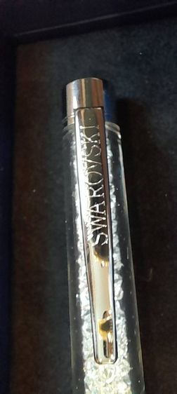 ปากกาคริสตัล Swarovski สีดำ-เทา ของใหม่ มือ 1 ยังไม่ได้ใช้งาน ไร้รอย พร้อมกล่อง รูปที่ 3