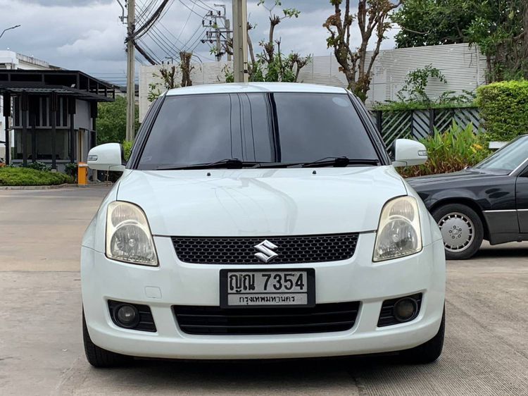 Suzuki Swift 2011 1.5 GL Sedan เบนซิน ไม่ติดแก๊ส เกียร์อัตโนมัติ ขาว รูปที่ 2