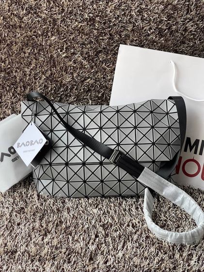 กระเป๋าสะพาย Bao Bao 12.5"  รูปที่ 3