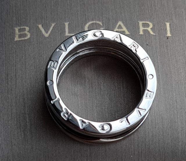 แหวนทองคำขาวแท้ 18KT750 ยี่ห้อ BVLGARI อิตาลี สภาพใหม่มาก