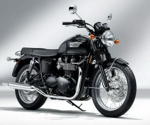 รับซื้อ Triumph ทุกรุ่น