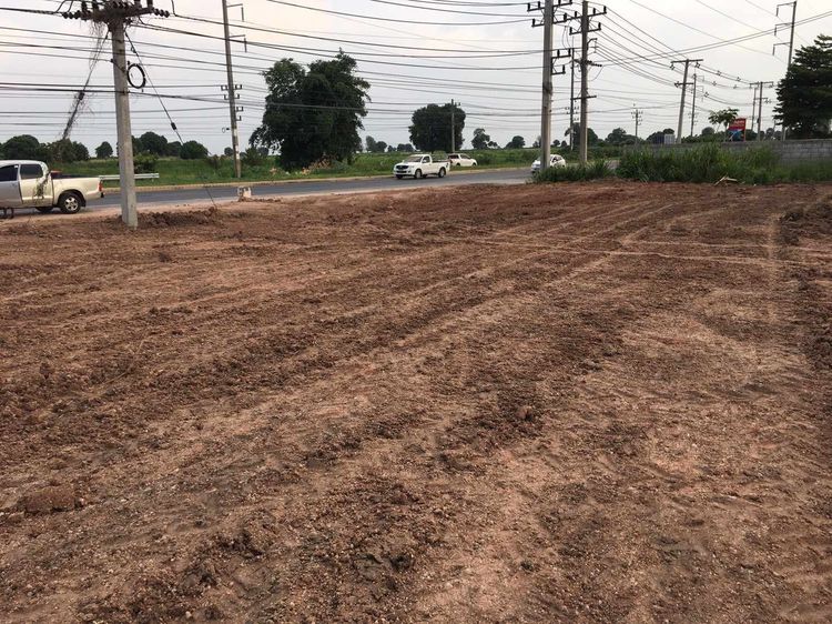 ให้เช่าที่ดินระยะยาว 3.2ไร่ เหมาะเปิดร้านกาแฟ ปั๊ม รีสอร์ท ติดถนน 4 เลน ก่อนถึงแยกไปลพบุรี ก่อนถึงโกลบอลเฮ้าส์ด่านขุนทด