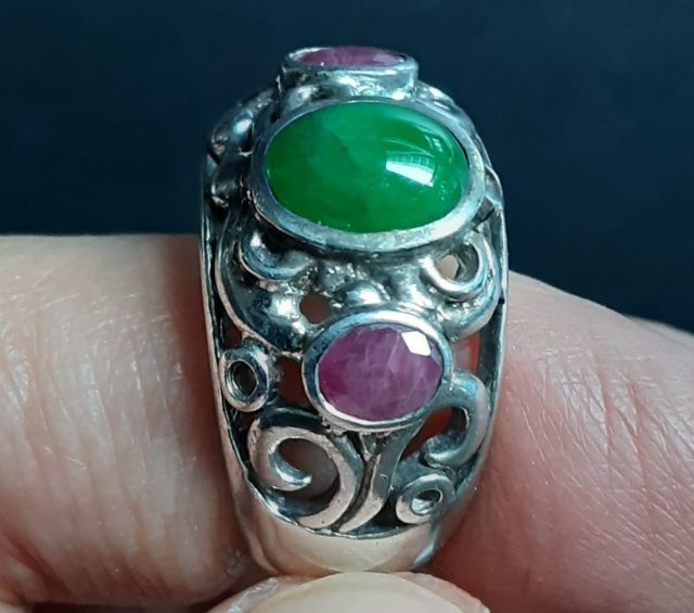 แหวนเงินหยกทับทิม รูปที่ 4