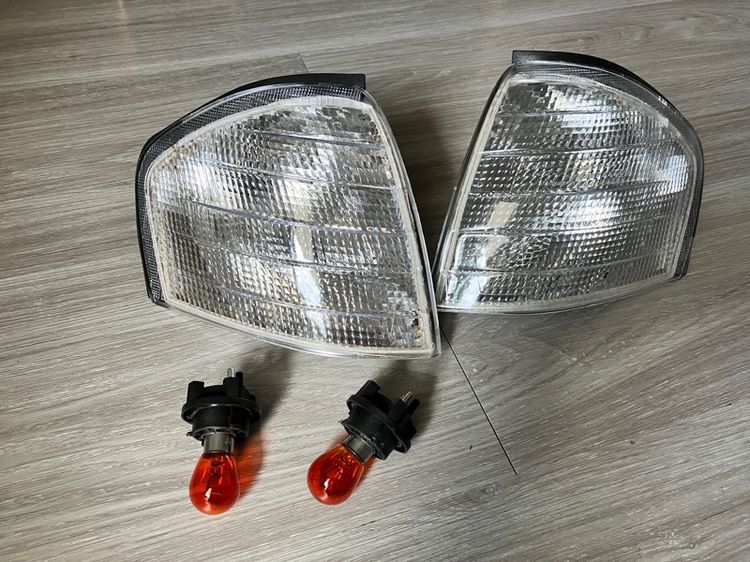 ไฟเลี้ยวมุมหน้า US Spec ไฟแก้ม Benz W202 ไฟมุม ใส่ C180 C200 C220 C240 รูปที่ 4