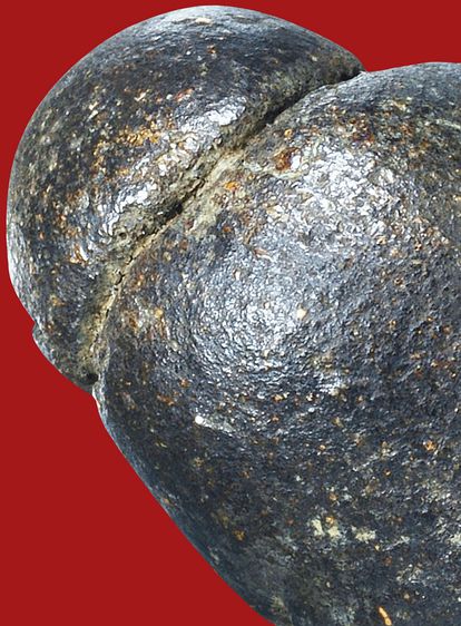 พระเนื้อผง มีมวลสาร พระบ้าน พิมพ์หายาก พระปิดตาหลวงพ่อแก้ว วัดเครือวัลย์ พิมพ์ปั้นลอยองค์  เก่า รูปที่ 18