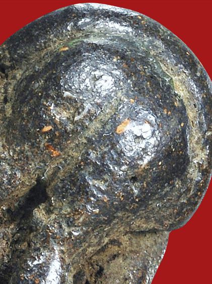 พระเนื้อผง มีมวลสาร พระบ้าน พิมพ์หายาก พระปิดตาหลวงพ่อแก้ว วัดเครือวัลย์ พิมพ์ปั้นลอยองค์  เก่า รูปที่ 9