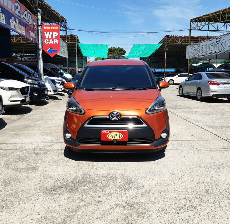 Toyota Sienta 2019 1.5 V Utility-car เบนซิน ไม่ติดแก๊ส เกียร์อัตโนมัติ ส้ม รูปที่ 3