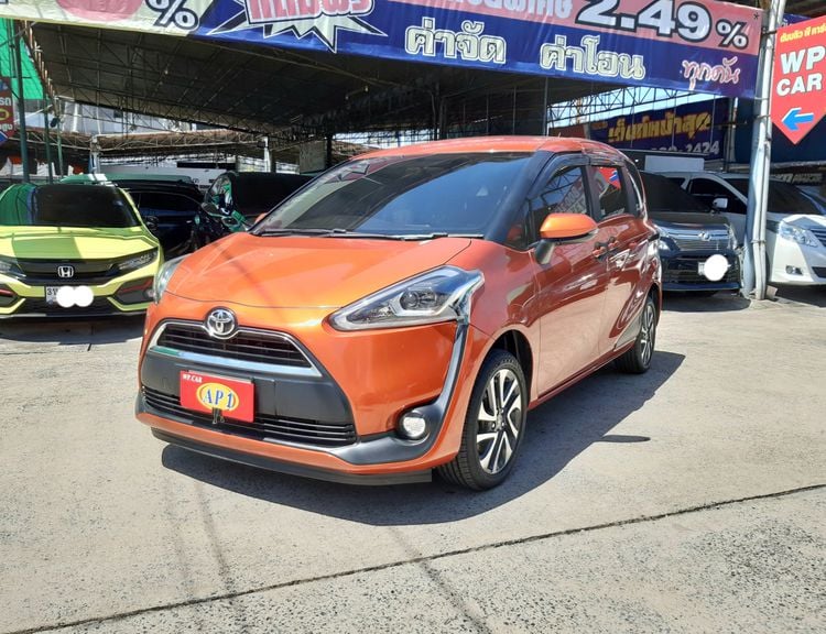 Toyota Sienta 2019 1.5 V Utility-car เบนซิน ไม่ติดแก๊ส เกียร์อัตโนมัติ ส้ม