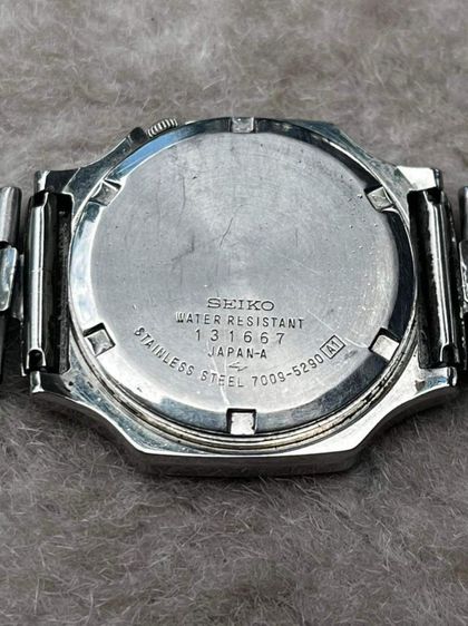 นาฬิกาSEIKO 5 7009 AUTOMATIC
ระบบอัตโนมัติ
ตัวเรือนสเตนเลส ขัดเงาและขัดด้าน รูปที่ 9