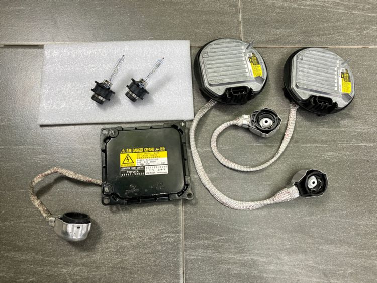 กล่อง Ballast หลอดไฟ XENON D4S Philips สำหรับ Camry ACV40 ACV50 Altis Commuter Fortuner Champ ไฟตัดหมอก รูปที่ 12