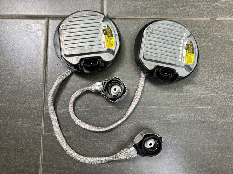 กล่อง Ballast หลอดไฟ XENON D4S Philips สำหรับ Camry ACV40 ACV50 Altis Commuter Fortuner Champ ไฟตัดหมอก รูปที่ 3