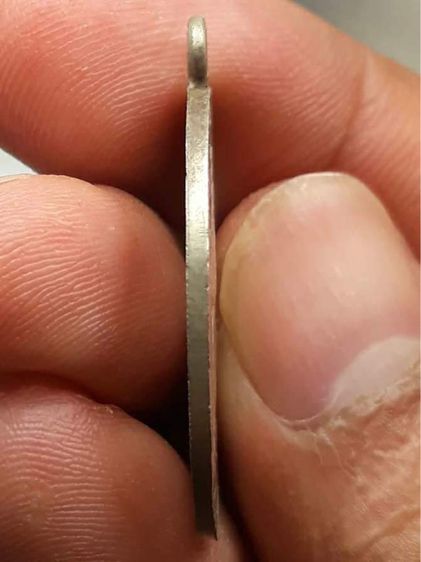 เหรียญพระพุทธชินราชหลังหนังสือห้าแถว รูปที่ 3