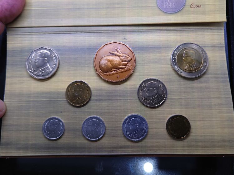 แผงเหรียญกษาปณ์หมุนเวียนครบชุดปี 2542 ปี เถาะ กรมธนารักษ์ รูปที่ 3