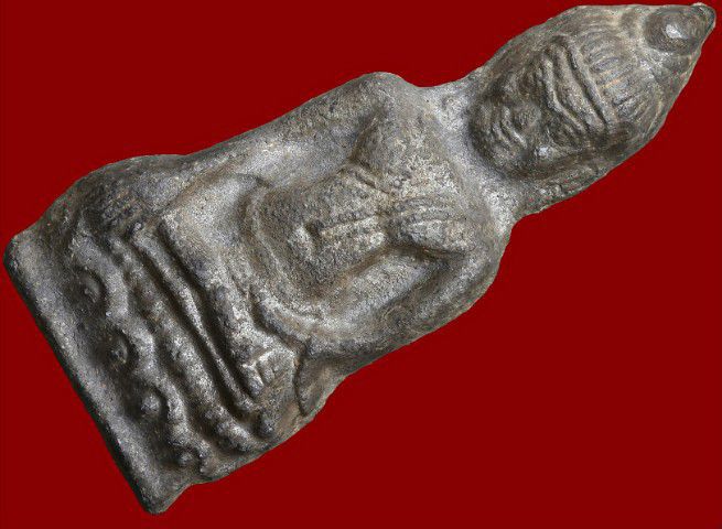 ให้เช่า พระกรุเนื้อชินเงิน พิมพ์ใหญ่ พระร่วงหูยาน กรุวัดพระศรีรัตนมหาธาตุ จ.ลพบุรี หลังลายผ้า รูปที่ 13