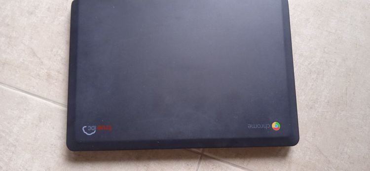 True IDC Chromebook TIDC-116R
โน๊ตบุ๊คราคาถูก ใช้งานได้ 
จอ11นิ้ว แรม2gb ความจุเครื่อง16gb  รูปที่ 9