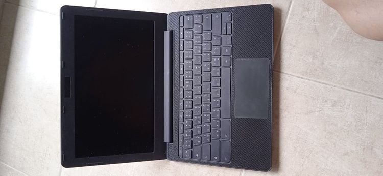 True IDC Chromebook TIDC-116R
โน๊ตบุ๊คราคาถูก ใช้งานได้ 
จอ11นิ้ว แรม2gb ความจุเครื่อง16gb  รูปที่ 2