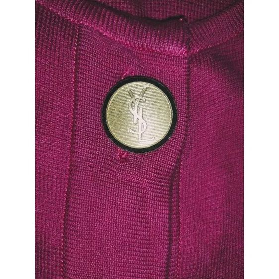 เสื้อ YSL กระดุมโลโก้ สวยแท้ รูปที่ 6