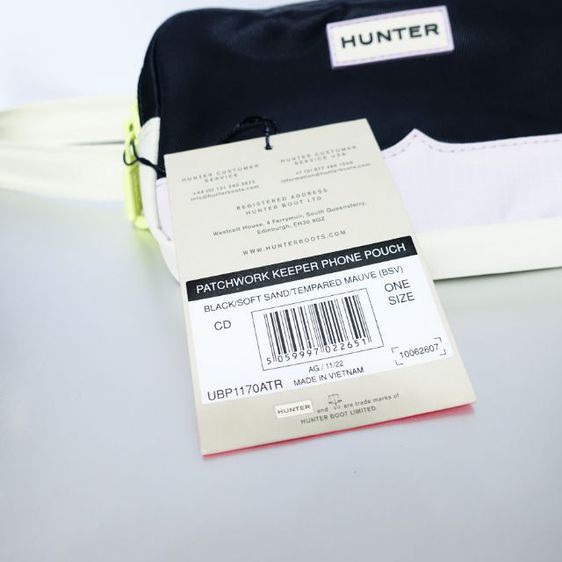 New HUNTER
" Keeper Phone Pouch " รูปที่ 13