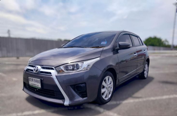 Toyota Yaris 2017 1.2 G Sedan เบนซิน ไม่ติดแก๊ส เกียร์อัตโนมัติ เทา