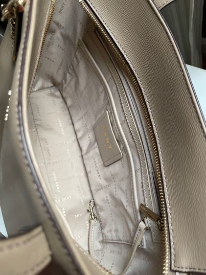กระเป๋า DKNY แท้ 💯 รูปที่ 6