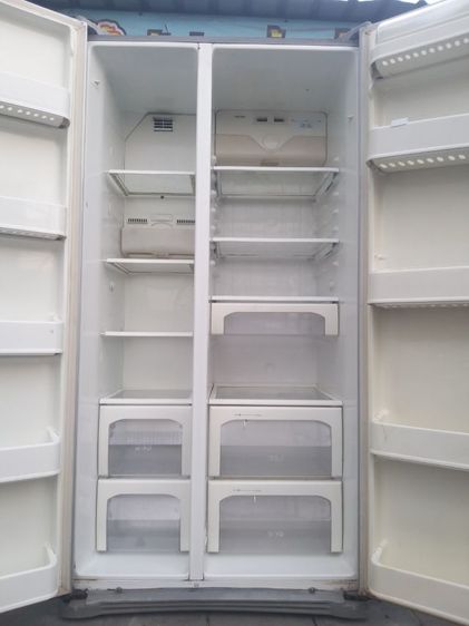 ขายตู้เย็น LG Side by Side 19.5 ความเย็นติดลบ  สะใจแช่ไอติมแข็งเป๊กเลยครับ
สินค้าใช้งานได้ปกติ มีรับประกัน 
พิกัด ฉะเชิงเทรา0816644989 รูปที่ 17