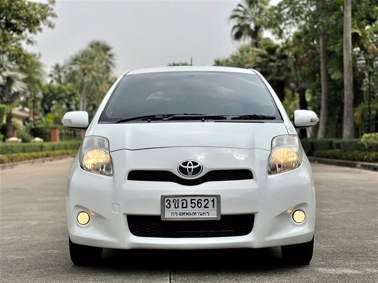 Toyota Yaris 2013 1.5 G Sedan เบนซิน เกียร์อัตโนมัติ ขาว รูปที่ 2