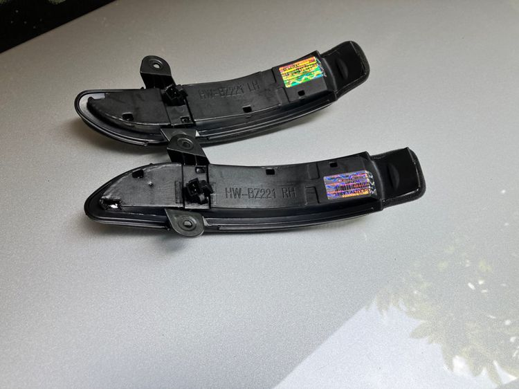 กระจังหน้า ดาวจม Benz W219 CLS AMG Facelift สีดำเงา เหมือนรุ่น CLS W218 ไฟเลี้ยวกระจกข้าง โช๊คฝากระโปรงหน้า รูปที่ 14