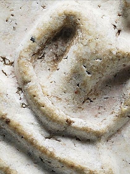 เนื้อขาว,เกศทะลุชุ้ม ให้เช่าบูชา พระเครื่องชุดเบญจภาคี (RR077)พระสมเด็จวัดระฆัง พิมพ์ใหญ่ เนื้อเก่า พิมพ์ชัด รูปที่ 3