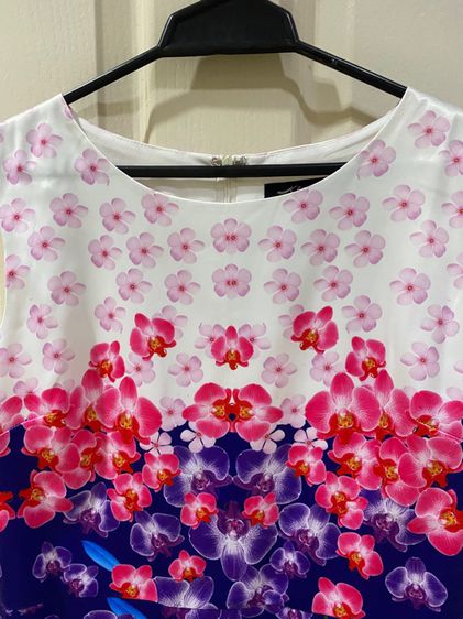 Dress Klinneda ลายดอกกล้วยไม้ แขนกุด รูปที่ 14
