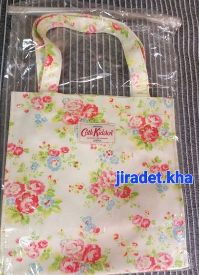 กระเป๋า Cast Kidston Ltd LONDON ขนาด 24×24.5×11 cm . สินค้าใหม่คัดมาจากโกดังสินค้าญี่ปุ่น (Original) รูปที่ 3