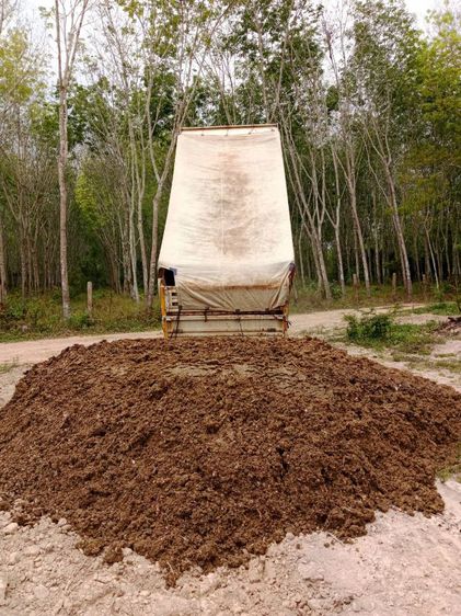 ขี้ไก่ภาคใต้ 3000 บาท ไม่รวมส่ง ขี้ไก่ไข่สด ขี้ไก่ล้วน ออกใหม่ทุกวัน ไม่มีแมงหรือมอด ไม่มีโซดาไฟ ขี้ไก่หนัก 10 ตัน เทียบได้ 250 กระสอบ รูปที่ 13