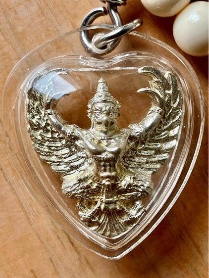 ครุฑเนื้อเงิน หลวงตาม้า วัดถ้ำเมืองนะ รูปที่ 2