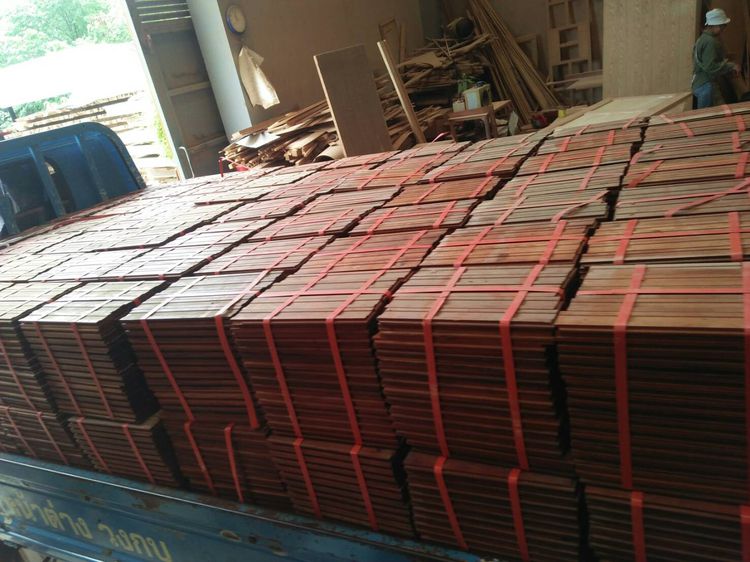 พื้นไม้แดง รางลิ้น รับผลิตและจำหน่ายตามขนาด มีบริการขนส่ง รูปที่ 2
