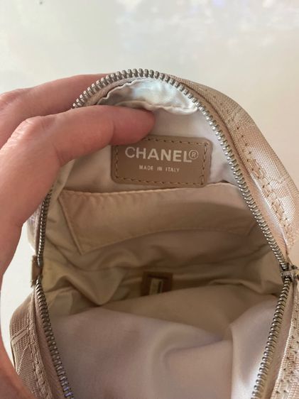 Chanel jacquard pouch beige รูปที่ 5